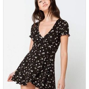 Abercrombie & Fitch Floral Wrap Dress